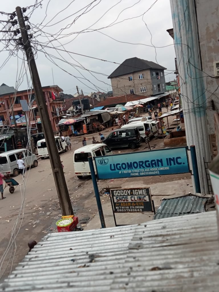 Popular Amajeke, in Owerri Municipal deserted by motorists and commuters in strict adherence to Sit-at-home order by IPOB.