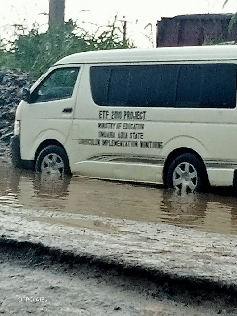 Abia State Government van submerged in flood.